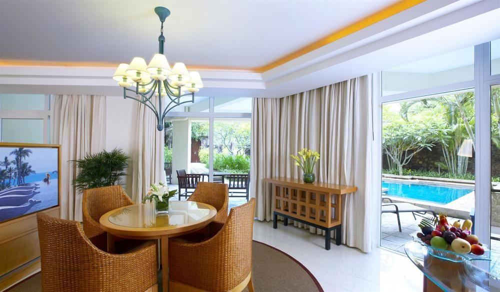 Отель Sheraton Yalong Bay Санья