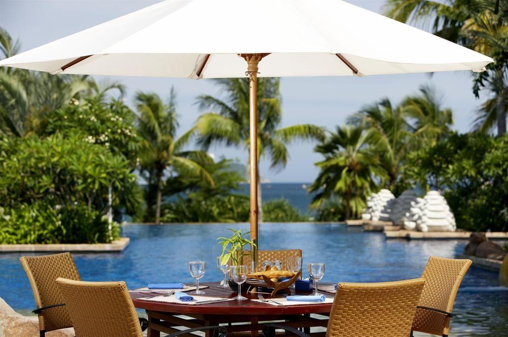 Отель Sheraton Yalong Bay