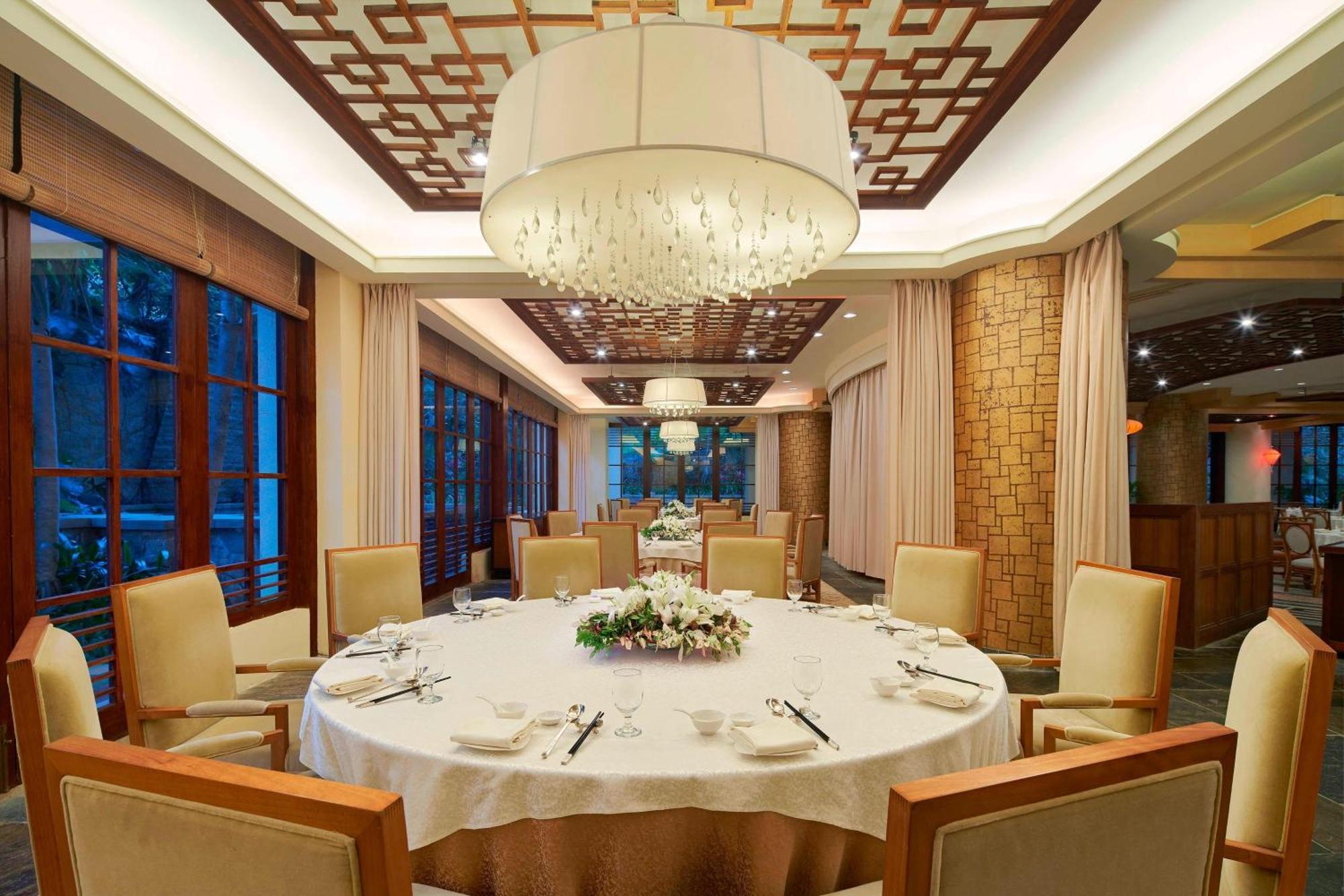 Sheraton Yalong Bay Отель Санья