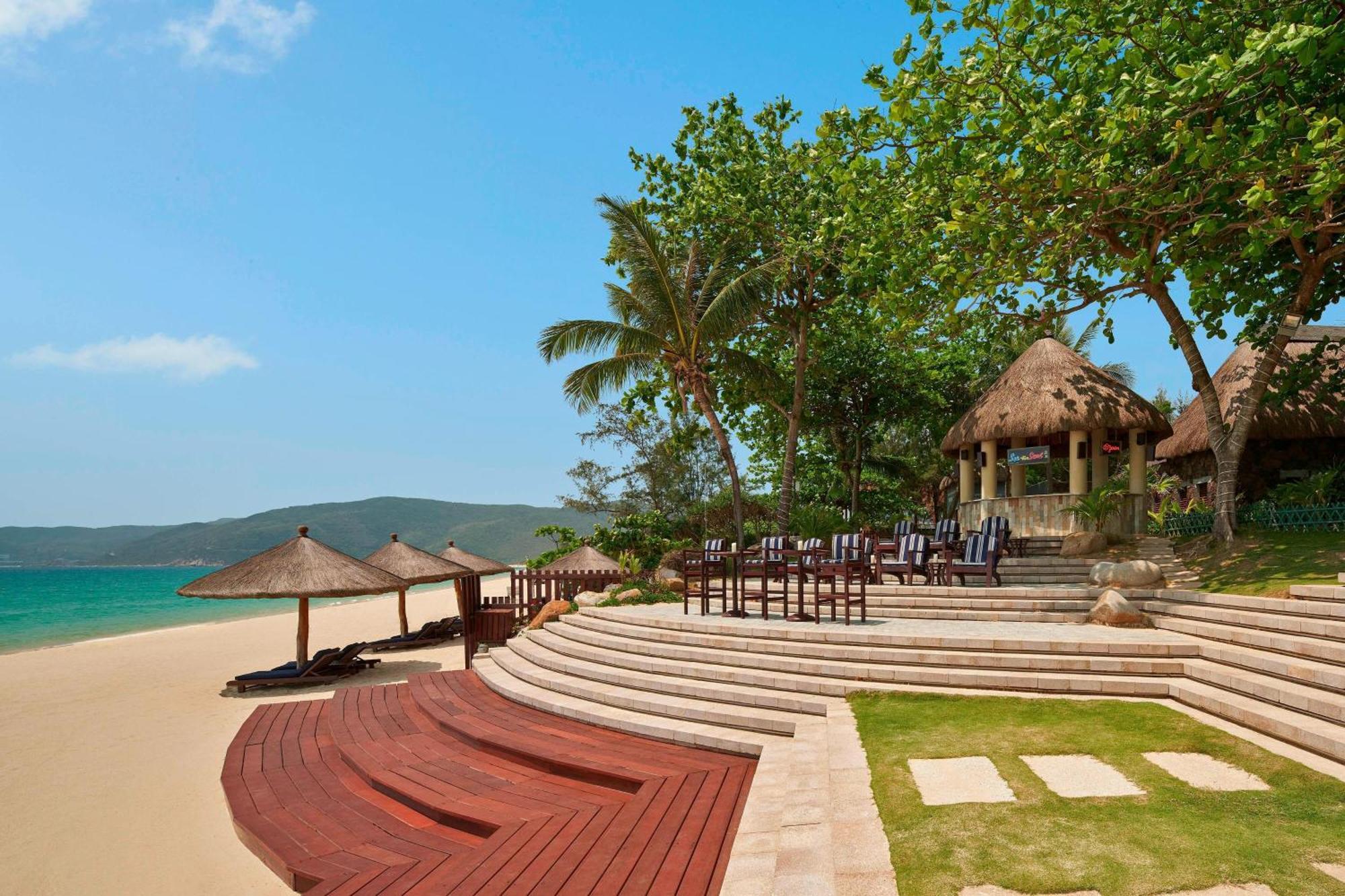 Sheraton Yalong Bay 5*
