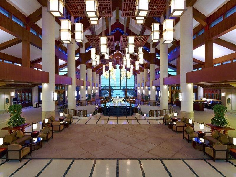 Отель Sheraton Yalong Bay Санья