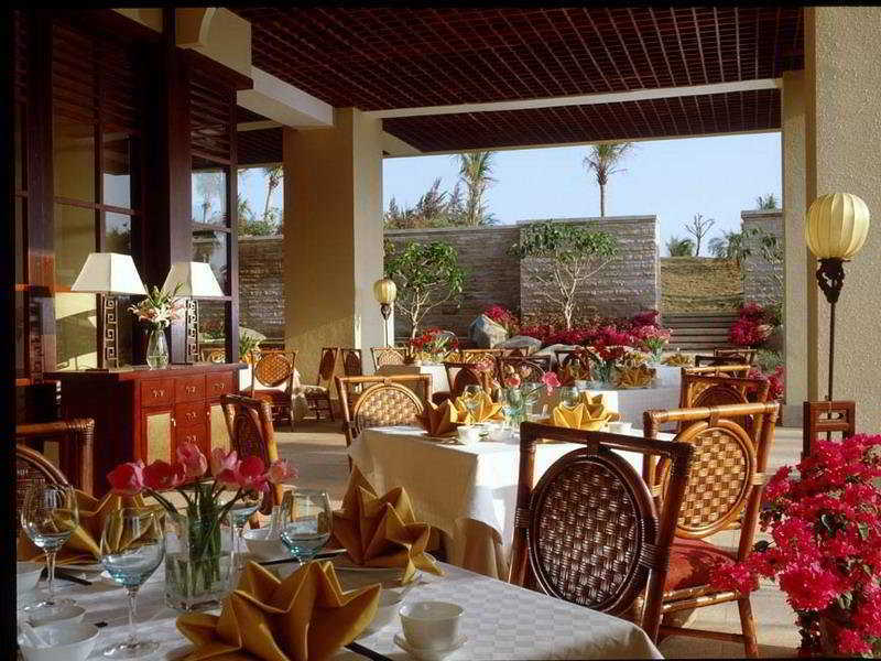 Sheraton Yalong Bay